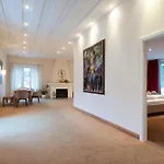 Biederstein Am Englischen Garten Hotel 3*