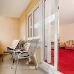 Biederstein Am Englischen Garten Hotell 3*