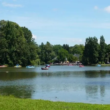Biederstein Am Englischen Garten Μόναχο