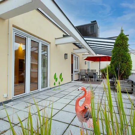 Biederstein Am Englischen Garten