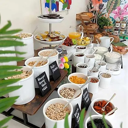 بيدرشتاين أم انغليشن غارتن فندق