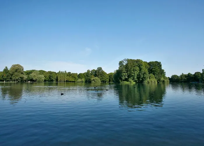Hotel Biederstein Am Englischen Garten Munich