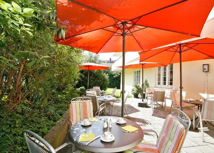 Hotel Biederstein Am Englischen Garten Munich
