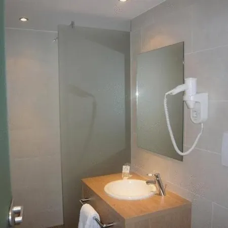 Biederstein Am Englischen Garten Münih